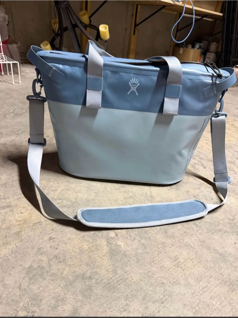 Hydro Flask Two-Tone Light Blue Insulated Tote